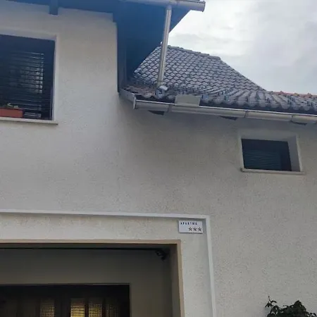 Apartma 198 Appartement