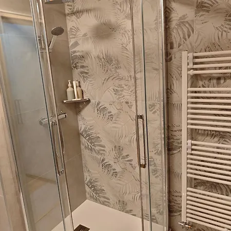 شقة Apartma 198 كْرانْيِسكا غورا