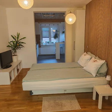 Apartma Apartma 198 *